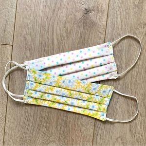 🆕 Handmade Set 2 White polka dots yellow floral adult face mask